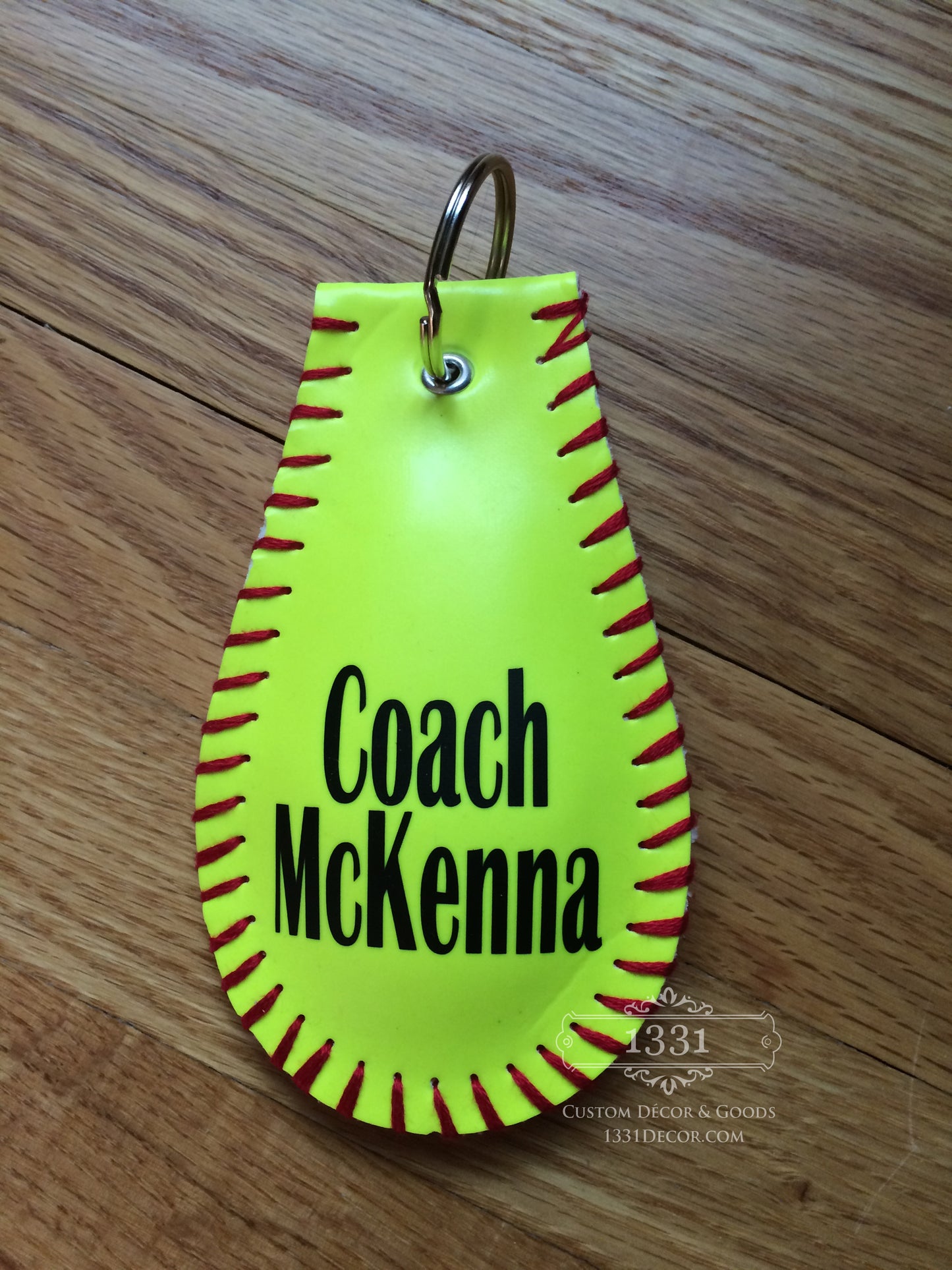 Softball Key Chain, Softball Keychain, Keychain, Key chain, Softball gift, Custom Softball, Coach gift, Softball team gift, Father's Day